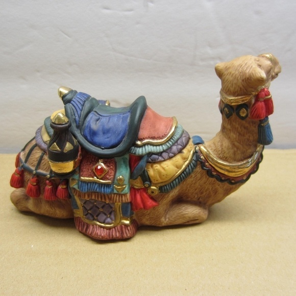 Camel Replacement - Kirkland Signature Nativity Set(13) Costco Christmas Holiday - Picture 5 of 10